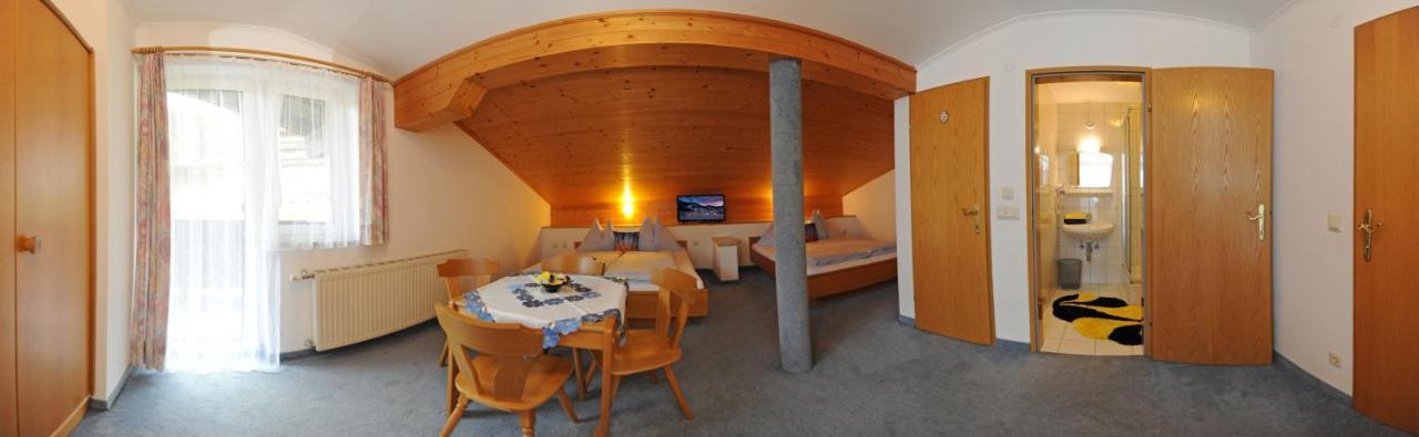 Gaestehaus Standardhaus Saalbach-Hinterglemm Exterior photo