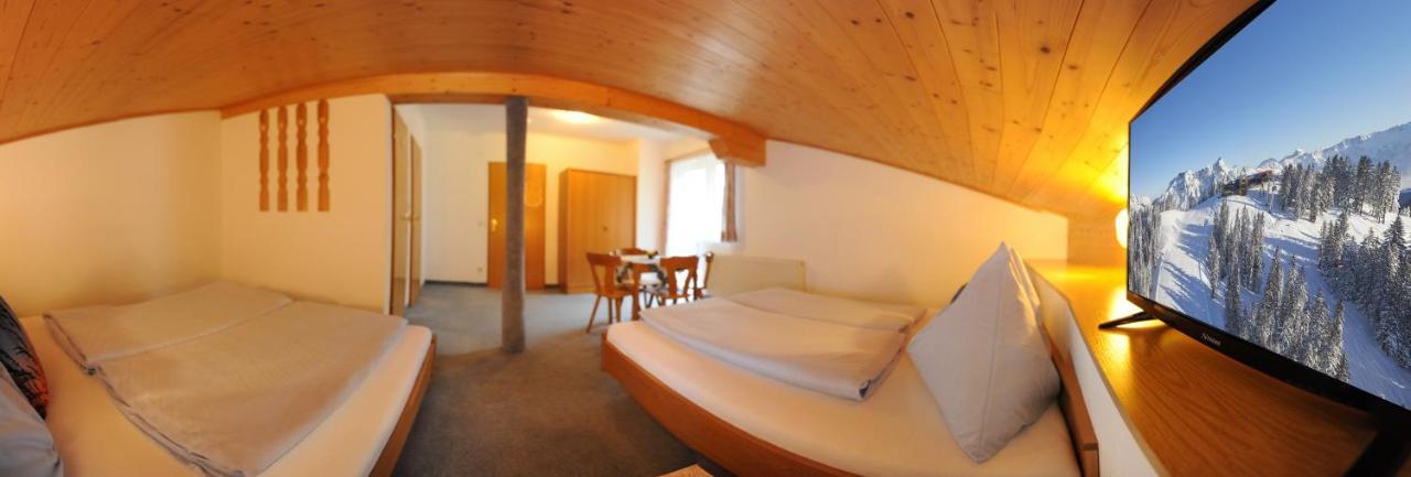 Gaestehaus Standardhaus Saalbach-Hinterglemm Exterior photo